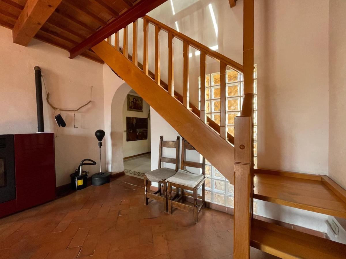 Grande Appartamento In Centro Pontedera Extérieur photo