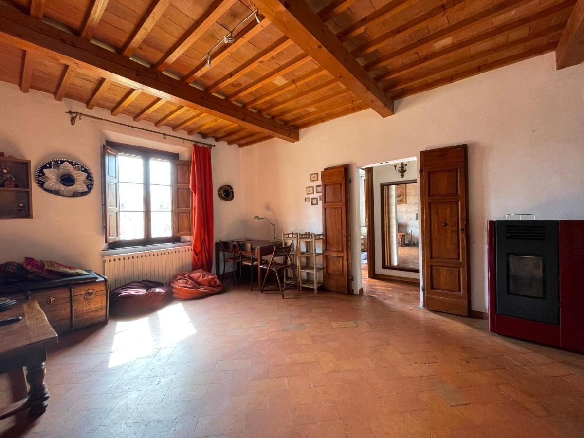 Grande Appartamento In Centro Pontedera Extérieur photo
