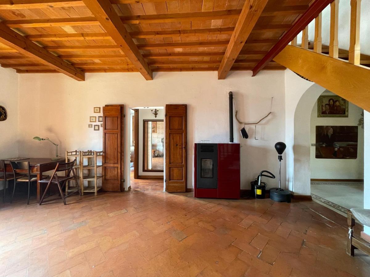 Grande Appartamento In Centro Pontedera Extérieur photo