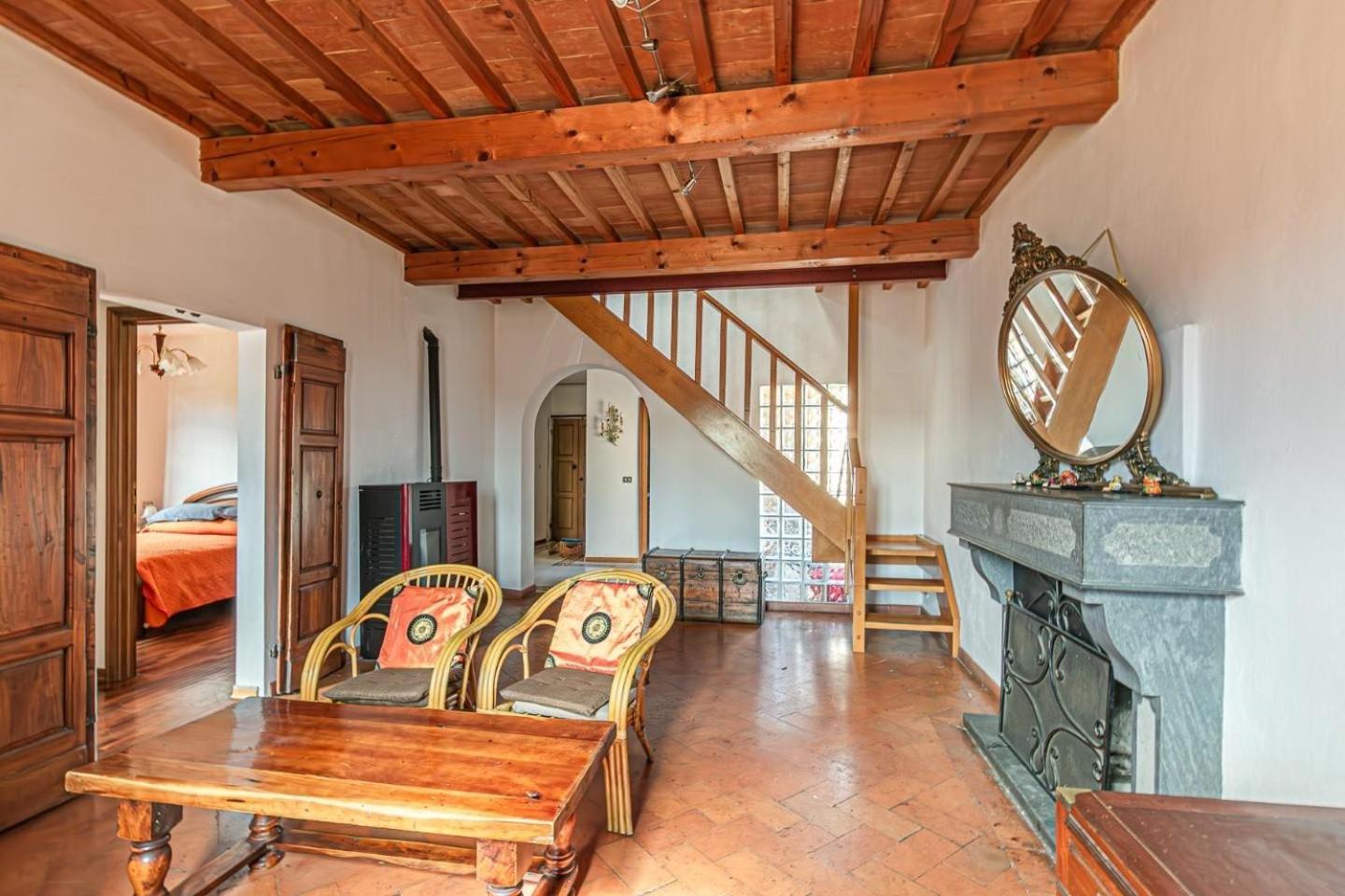 Grande Appartamento In Centro Pontedera Extérieur photo